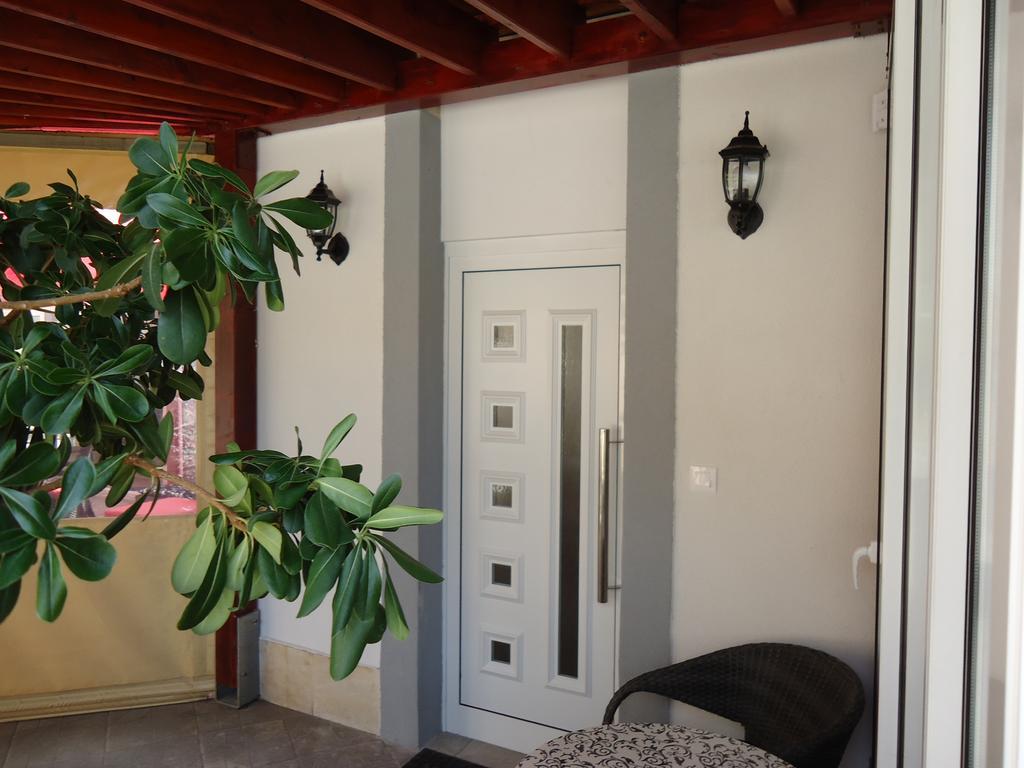 Apartment Dalmatino Split Exterior foto